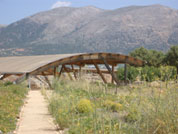 24. Mallia excavated ruins roof shelter